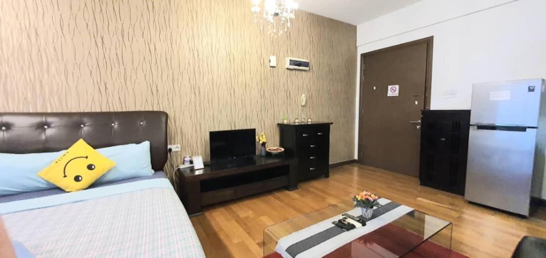 Regalia With Infinity Pool Kl By Cozy Homes Pangsapuri Kuala Lumpur