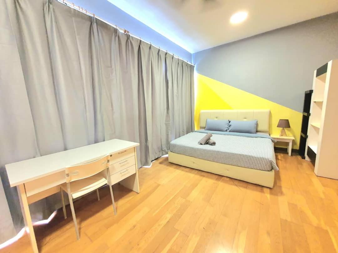 Pangsapuri Regalia With Infinity Pool Kl By Cozy Homes Kuala Lumpur