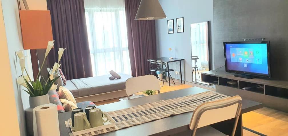 Regalia With Infinity Pool Kl By Cozy Homes * Kuala Lumpur