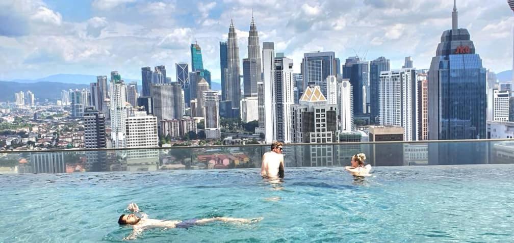 Pangsapuri Regalia With Infinity Pool Kl By Cozy Homes *
