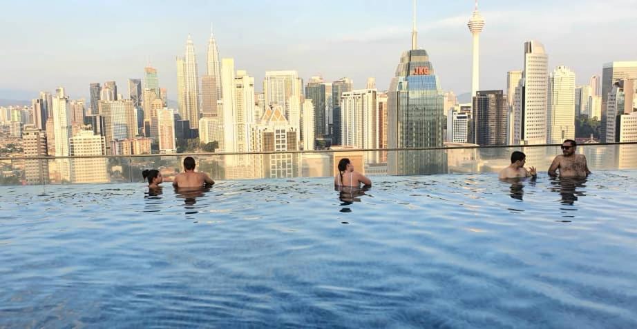 Regalia With Infinity Pool Kl By Cozy Homes Pangsapuri *